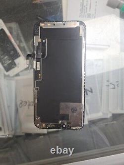 Iphone 12 / 12 pro Original lcd screen refurbished Grade B/C has small dot