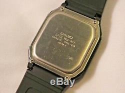 Vintage Casio VDB-101 Touch Screen Databank LCD Watch