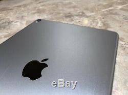 Apple Ipad Pro 2ème Génération 64go Wi-fi 10,5 Espace Gris Livré Avec Apple Crayon / Couverture