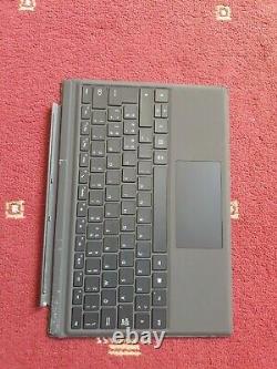 Microsoft Surface Pro 4 Core M3-6y30 4 Go Ram 128 Go + Clavier Smashed Screen