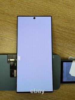 Remplacement de l'écran LCD du Samsung Galaxy S23 Ultra 5G AVEC PETIT DÉFAUT (SANS CADRE)